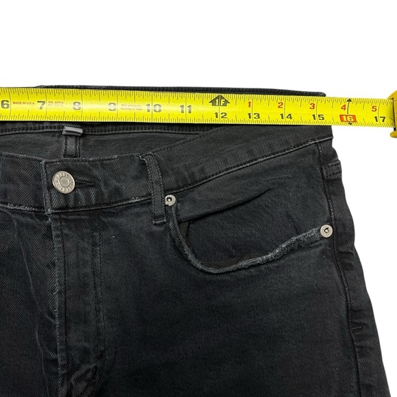 AGOLDE 30 Toni Mid Rise Straight Leg Jeans Feral Washed Black Raw Hem Distressed - Picture 8 of 9